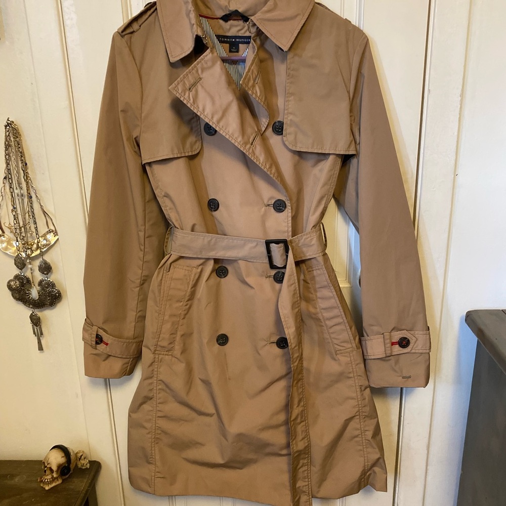 Tommy Hilfiger Women’s Classic Trench Coat
